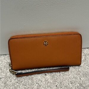 Tory Burch Brown Wristlet Clutch